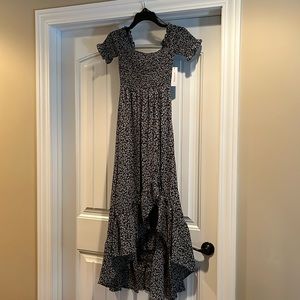 Mi ami high low dress, bodice and sleeves are very fitted elastic, black